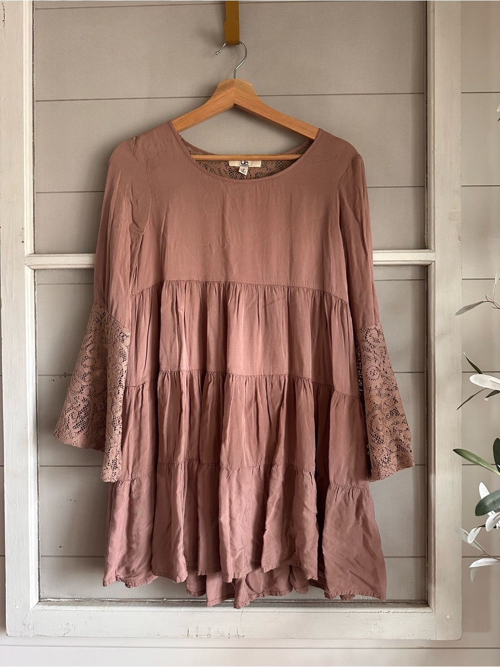 Ya Los Angeles Dusty Rose Tiered Mini Dress with Lace Sleeves - Picture 1 of 5